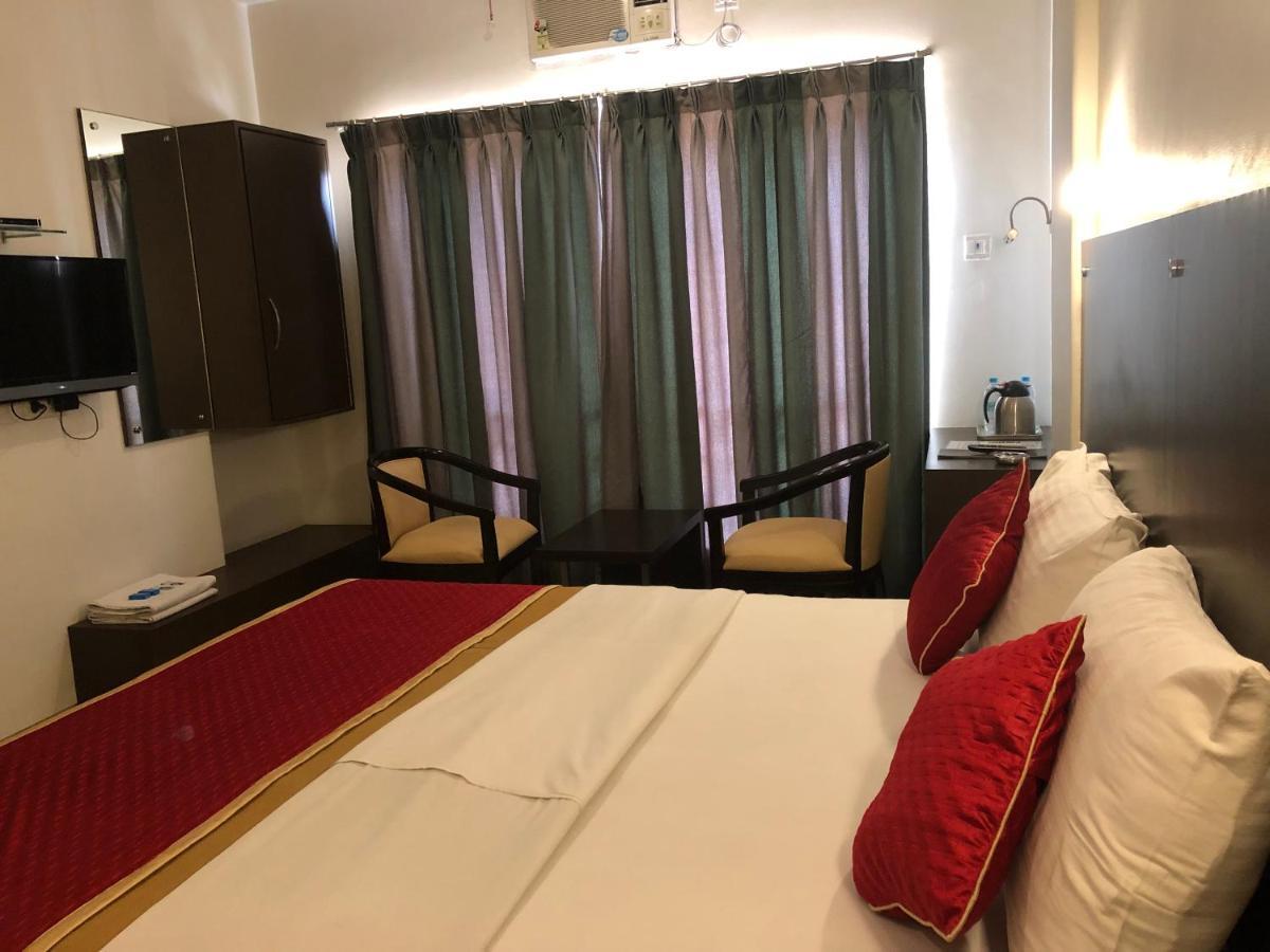 Resort Silver Hills Lonavala Bagian luar foto