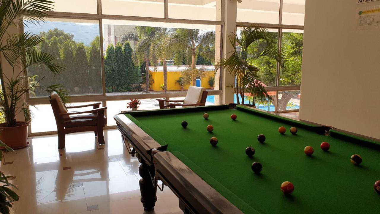 Resort Silver Hills Lonavala Bagian luar foto